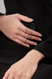 The Emerald-Cut Diamond Crown Band