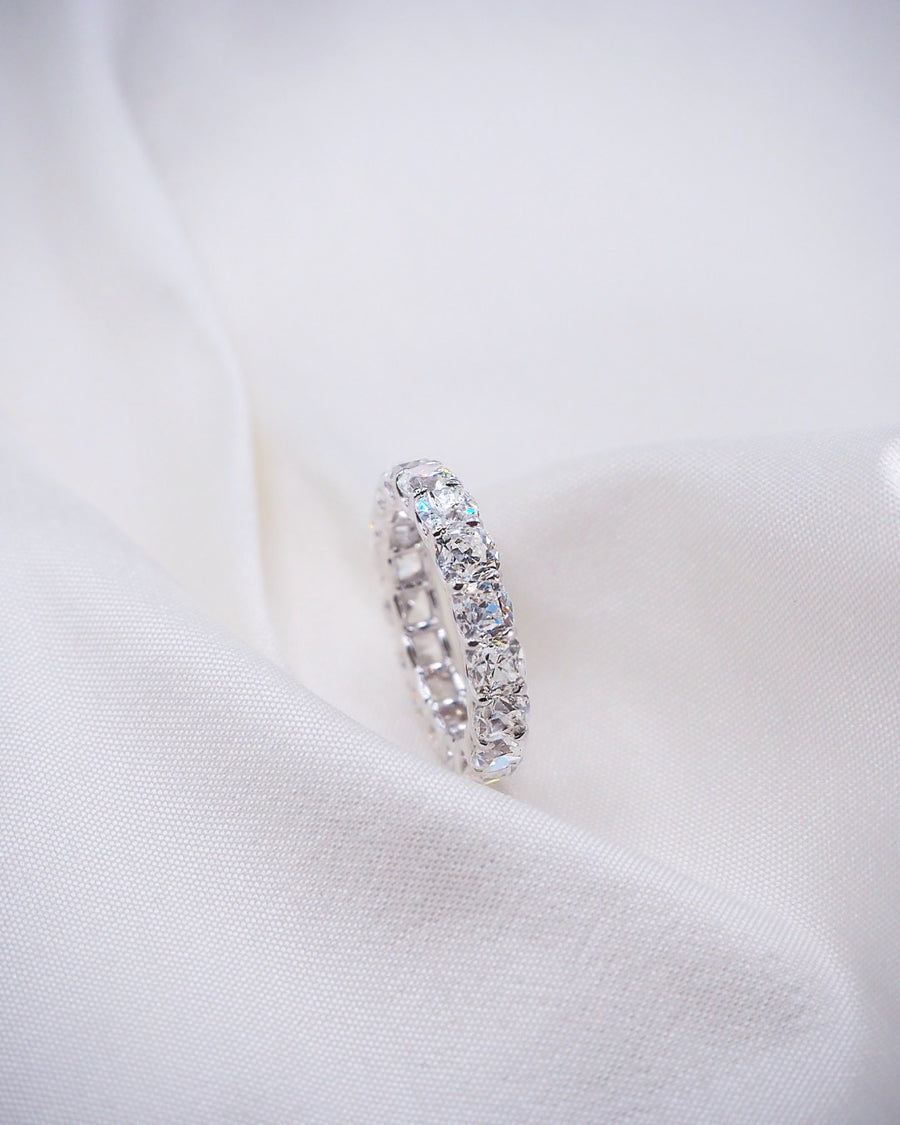18K Old Mine Cut Diamond Eternity Ring