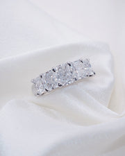 GIA Radiant-Cut Diamond Five-Stone Band