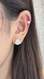 The Oval Illusion Diamond Earrings